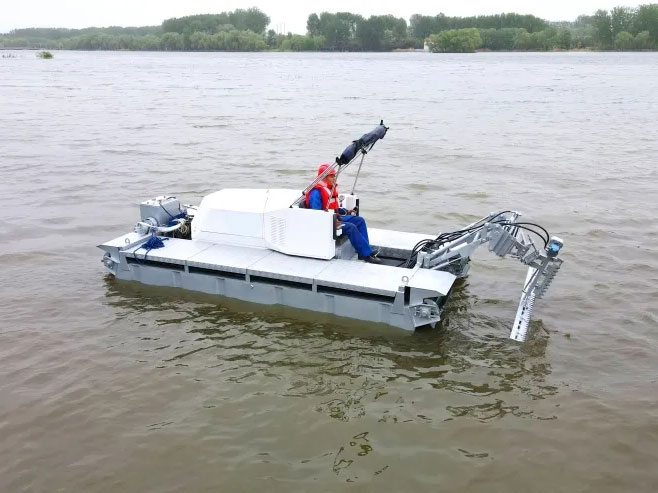 Амфибийный многофункциональный Dredger AMV2100 